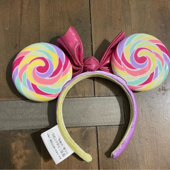 Disney parks Minnie ears…set or separates - Picture 7 of 14